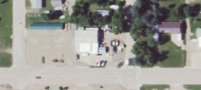 203 10th W St
