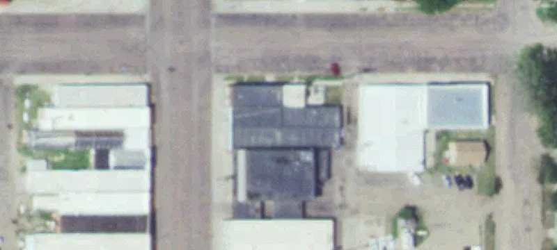 621 Main St