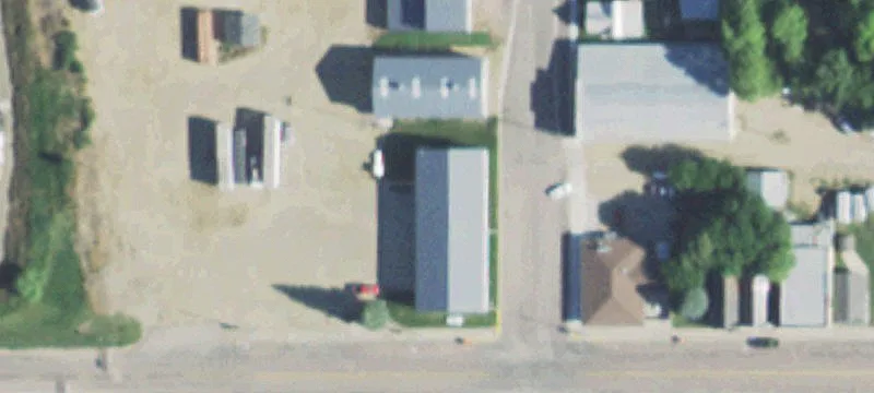 300 Main St