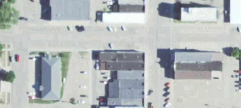 702 Main St