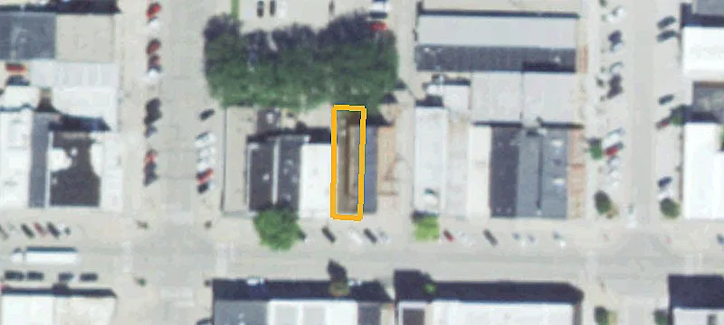216 3rd St