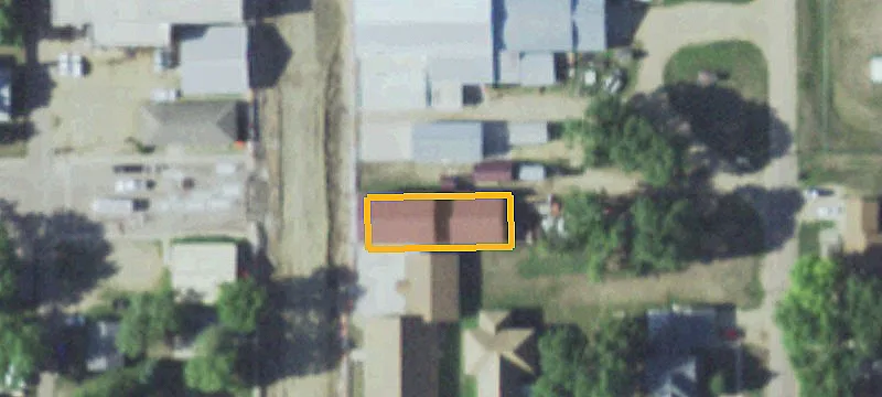202 Broadway Ave