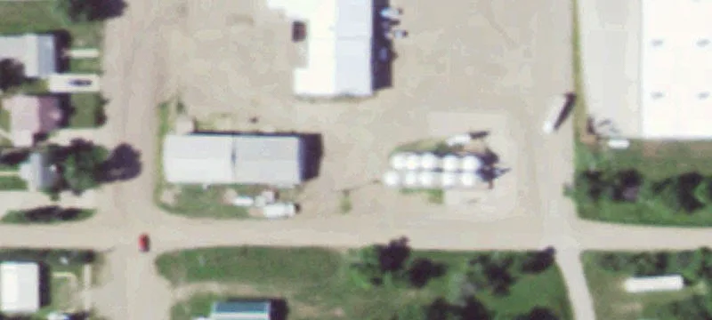 1006 Main Ave