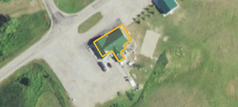 400 Edgewater Dr