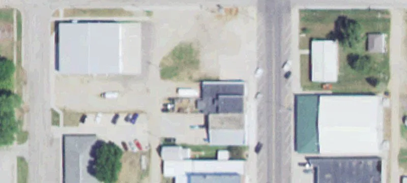 211 3rd S Ave