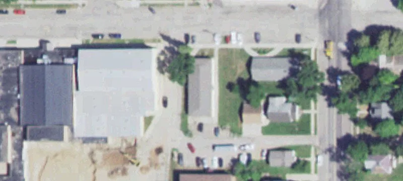 308 5th W St