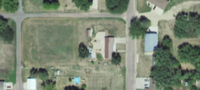 400 Walnut Ave