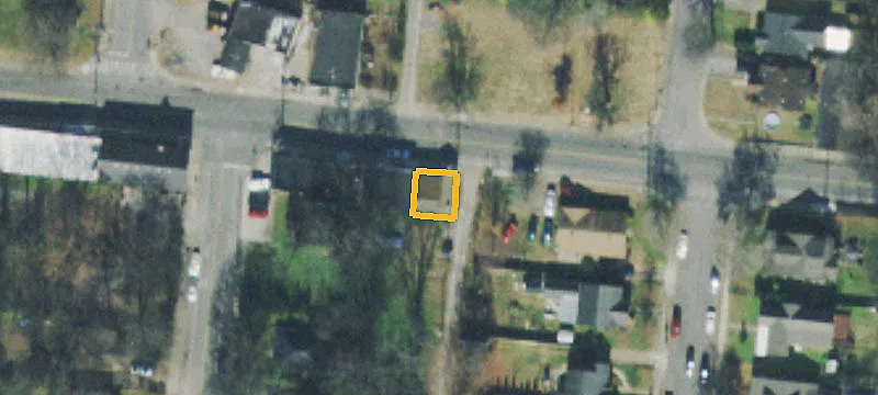 308 Douglas Ave