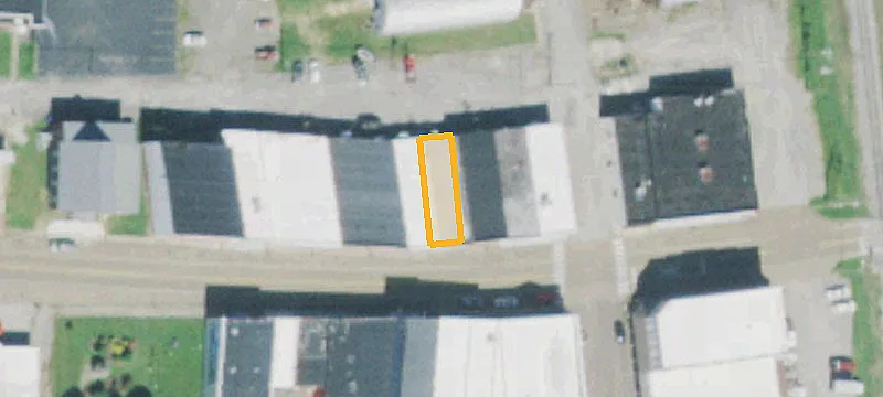 137 Main St