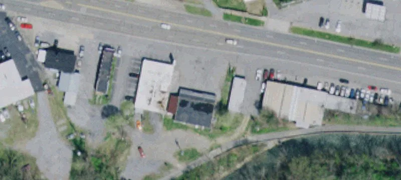 871 Ctr St