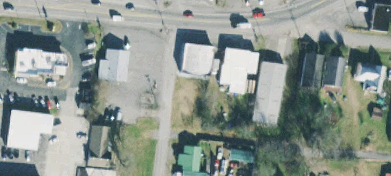201 Main St
