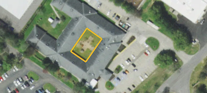 100 Elmhurst Dr