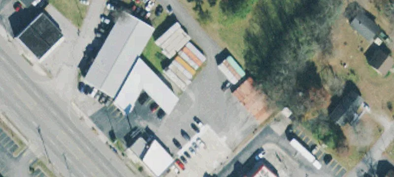 909 Hillsboro Blvd