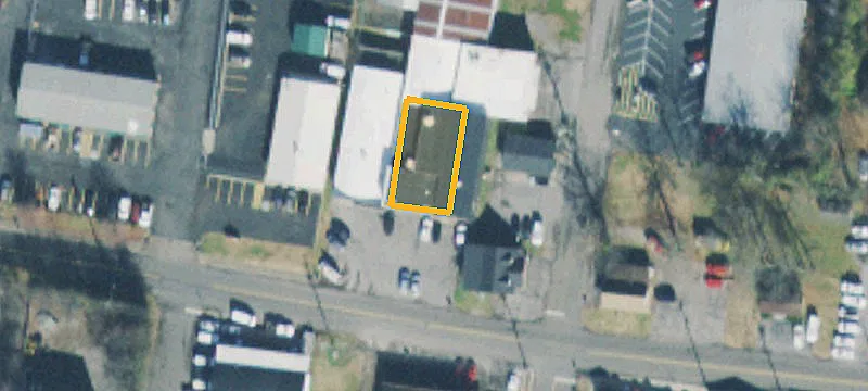 406 Burton St