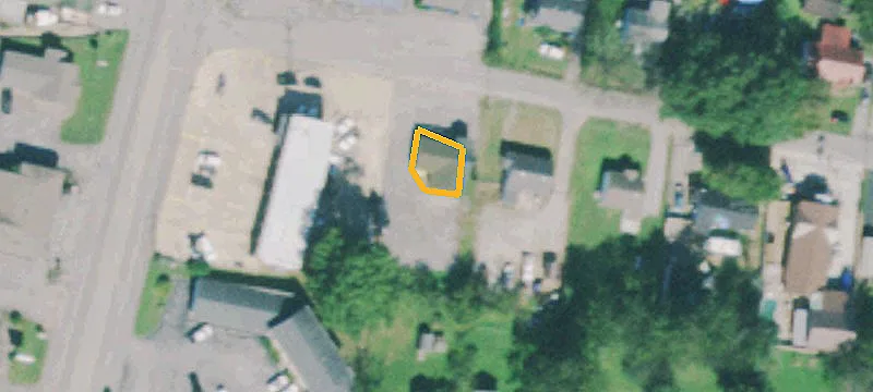 1606 Strawberry Ln