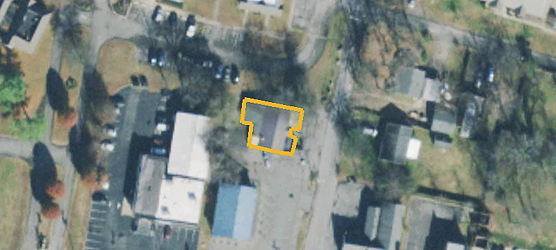 903 Gunnerson Ave