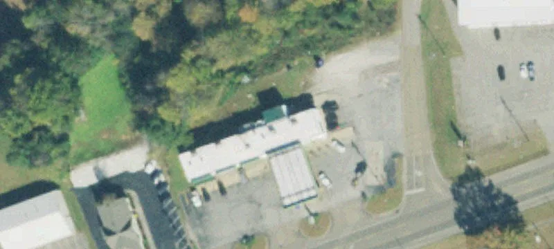 677 Main St