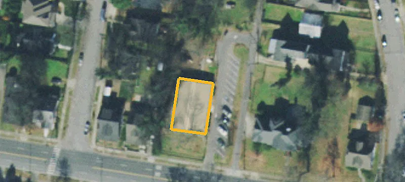 910 Wedgewood Ave