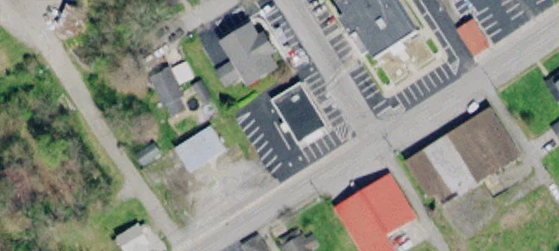 825 Main St