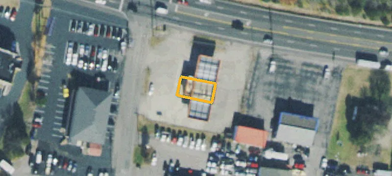 897 Main St