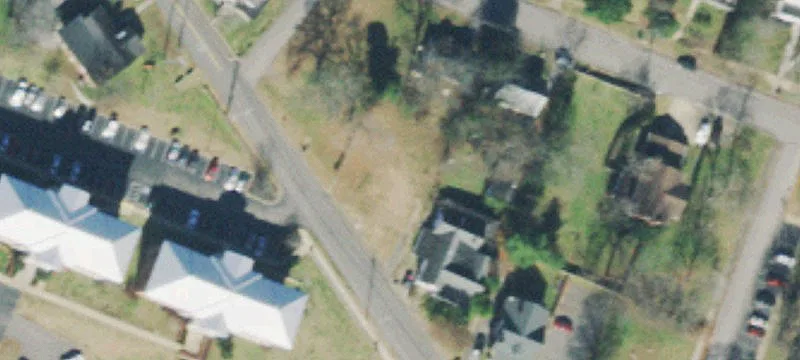 606 Madison St