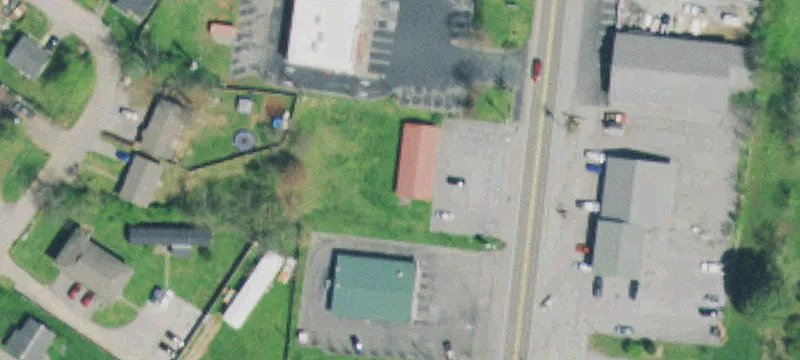 2537 Broadway Ave