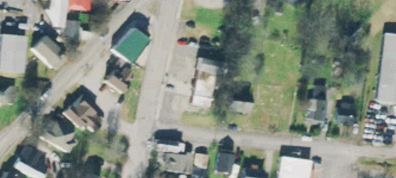 1319 Main St