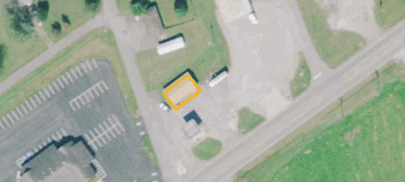 1215 Main St