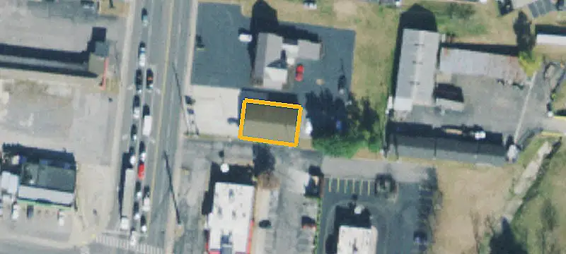 712 Main St
