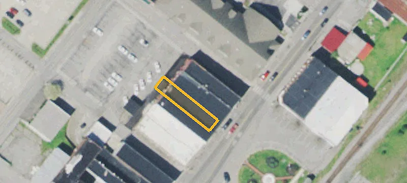 309 Main St