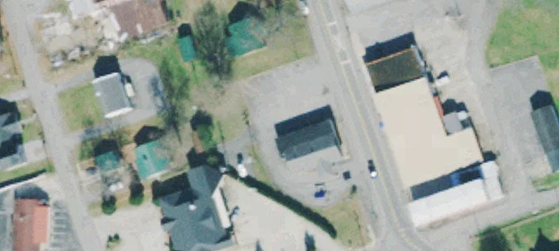 95 Main St