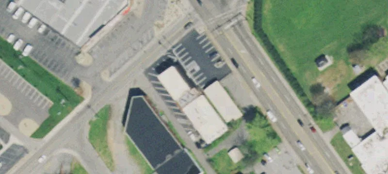 606 High St