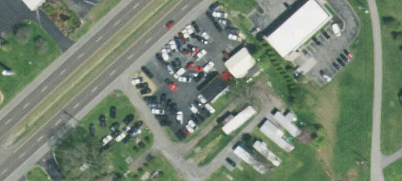 1825 Volunteer Pkwy