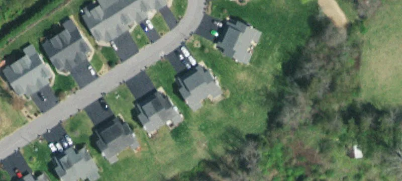 140 Robinson Walk