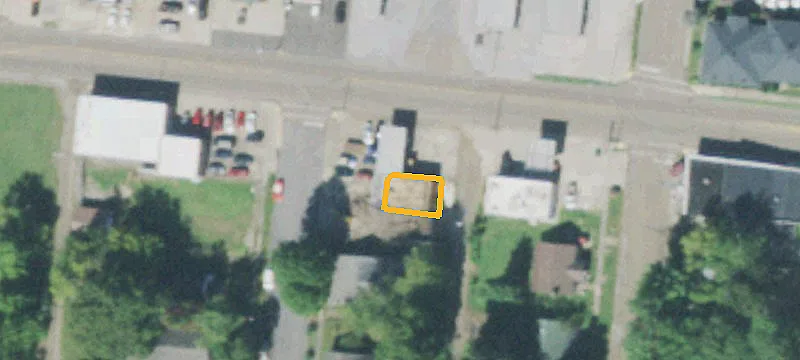 324 Main St