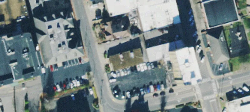 221 2nd St