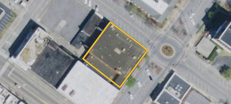 330 Broad St
