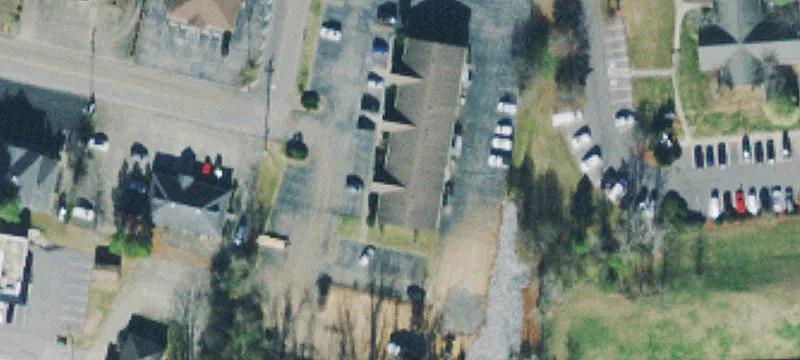 201 Uffelman Dr