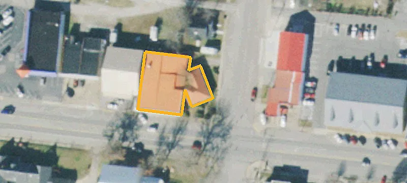 101 Main St