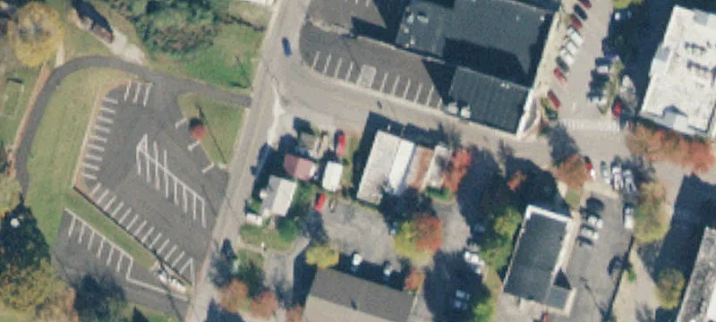21 Maple St