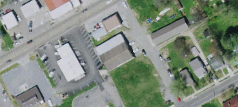 202 Laurel St
