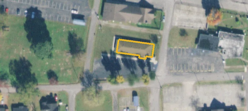 201 Oak Ave