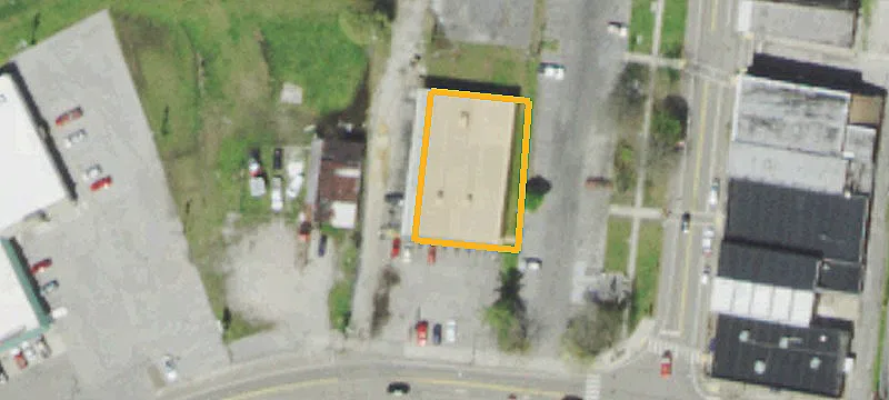 174 Main St
