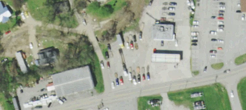 128 Main St