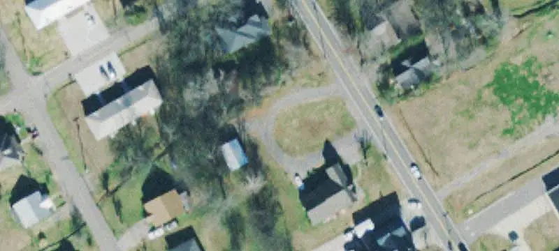 306 Main St
