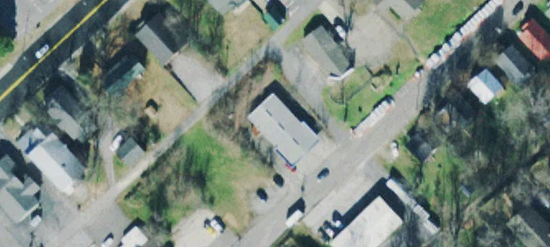 112 Sylvis St