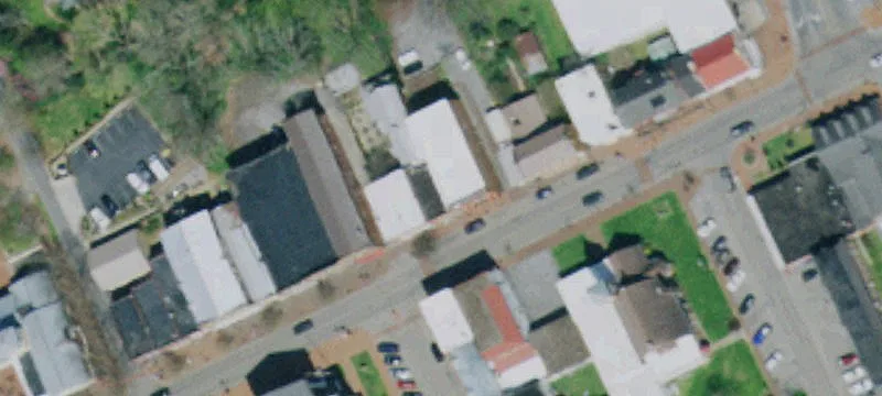 121 Main St