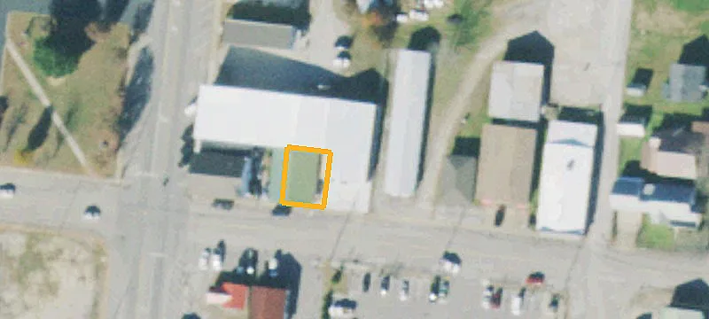 21 Linden Ave
