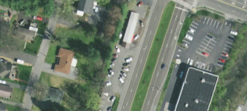 710 Volunteer Pkwy