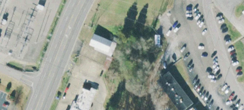 306 Dexter L Woods Memorial Blvd